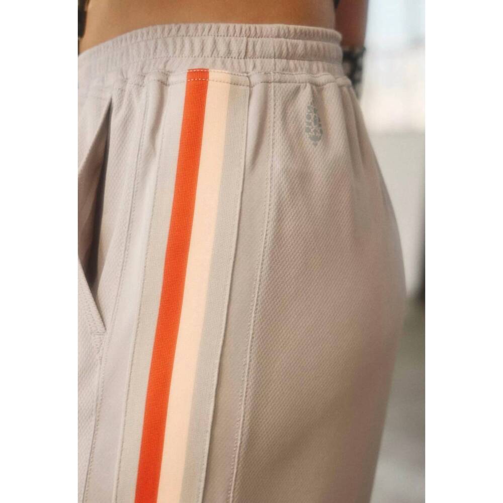NEW FREE PEOPLE one on one mesh pants in goal post combo - Picture 5 of 5